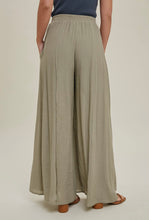 Load image into Gallery viewer, The Eden Wide Leg Pants
