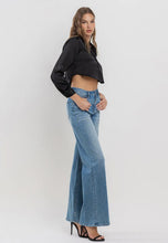 Load image into Gallery viewer, The Layne High Rise Jean
