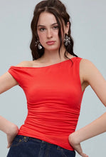 Load image into Gallery viewer, The Rosey Top
