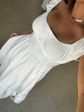 Load image into Gallery viewer, The Magnolia Dress
