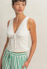 Load image into Gallery viewer, The Scallop Top
